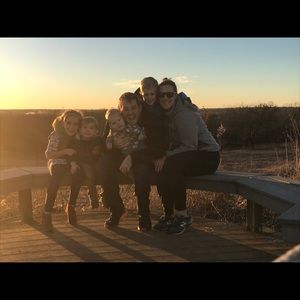 Meet your Posher, Eliza joy